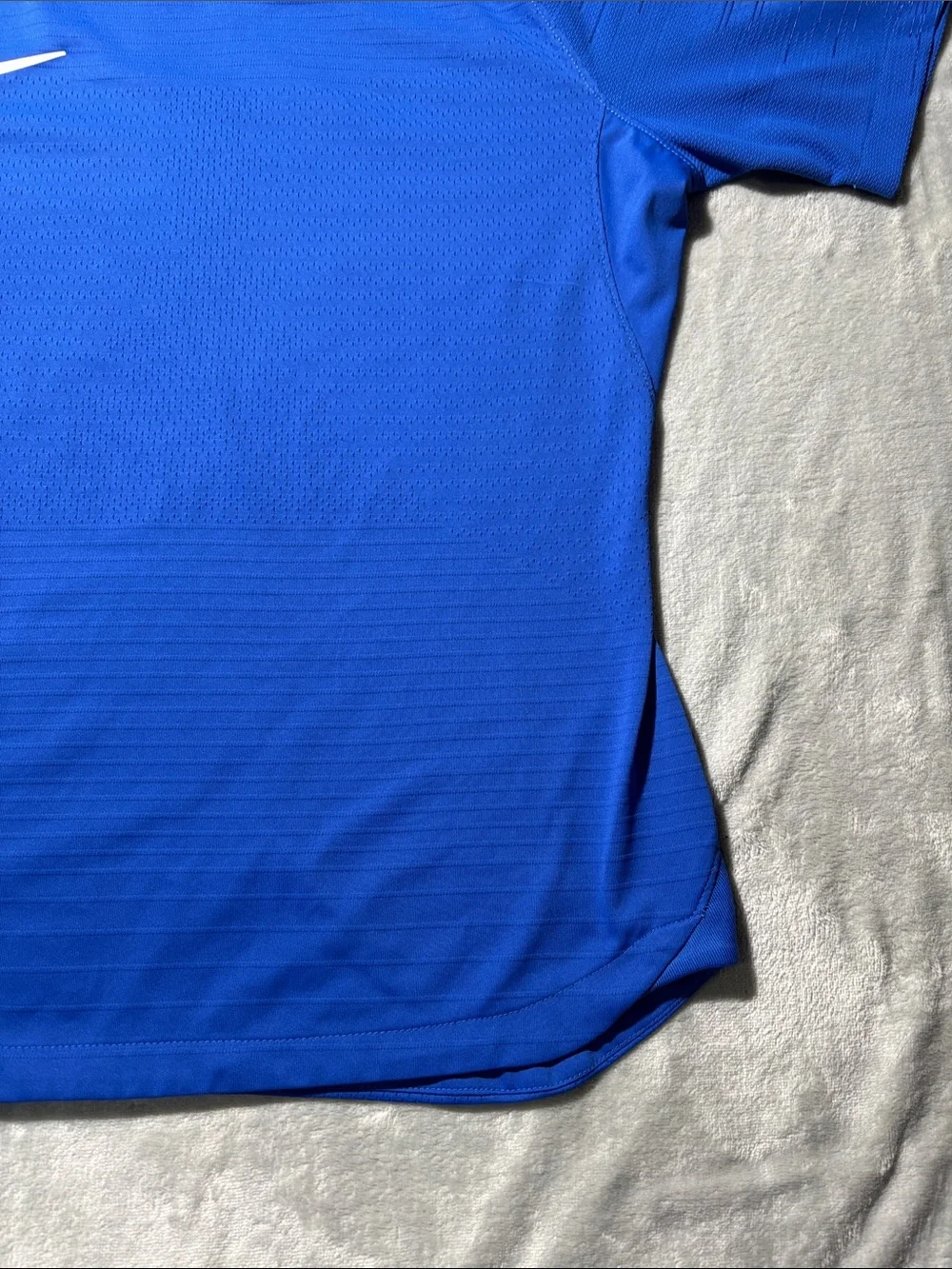 Nike VaporKnit Men’s S Blue Soccer Training Jersey Dri Fit Performance